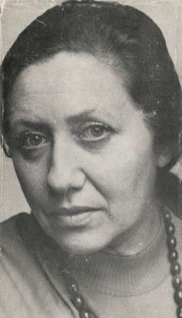 Ember Mária