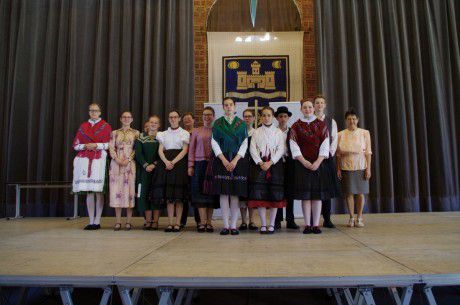 TeilnehmerInnen_der_einen_Mundartkategorie