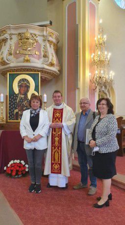 fekete madonna veszprem