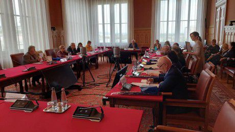 parlament2